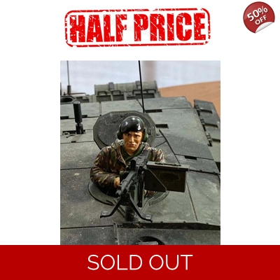 1 x British tank crew tank figure with Beret 1/16 -- Defected